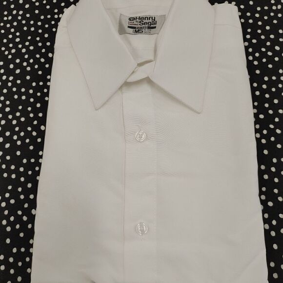HENRY SEGAL WHITE FITTED MICROFIBER LAY DOWN COLLAR DRESS SHIRT. - Picture 1 of 4